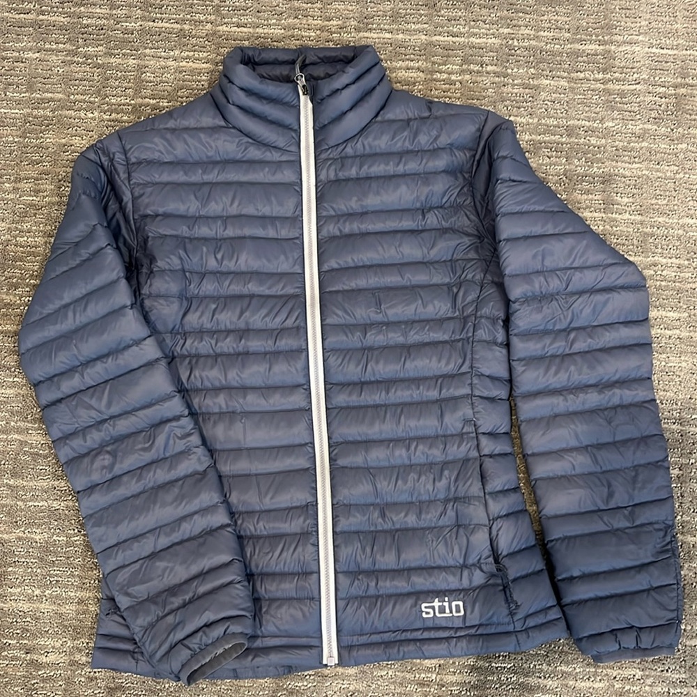 ✨ Stio Women's Mountain Shadow Pinion Down Sweater✨